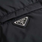 2025年12月1日秋冬新作Pradaダウンジャケット高品質人気商品/LDF工場