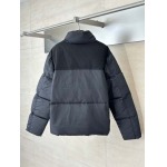 2025年12月1日秋冬新作Pradaジャケット高品質人気商品/LDF工場