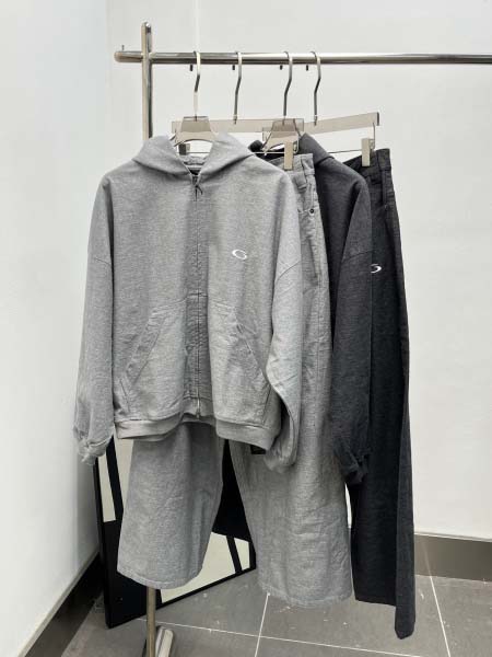 2025年12月1日秋冬新作Balenciaga 上下高品質...