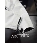 2025年12月1日秋冬新作ARCTERYXジャケット高品質人気商品/LDF工場