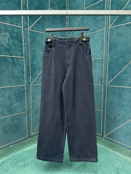 2025年12月3日秋冬新作miumiuデニムパンツ高品質人...