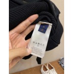 2025年12月3日秋冬新作Louis Vuitton ニットカーディガン  高品質人気商品/LDF工場