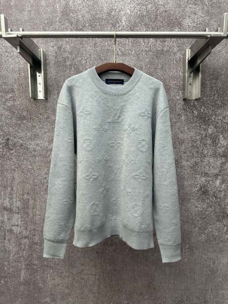 2025年12月4日秋冬新作LOUIS VUITTONスウェ...