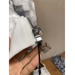 2025年12月4日秋冬新作Louis Vuitton長袖高品質人気商品/LDF工場