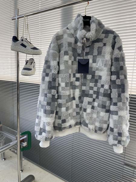 2025年12月4日秋冬新作Louis Vuittonジャケ...