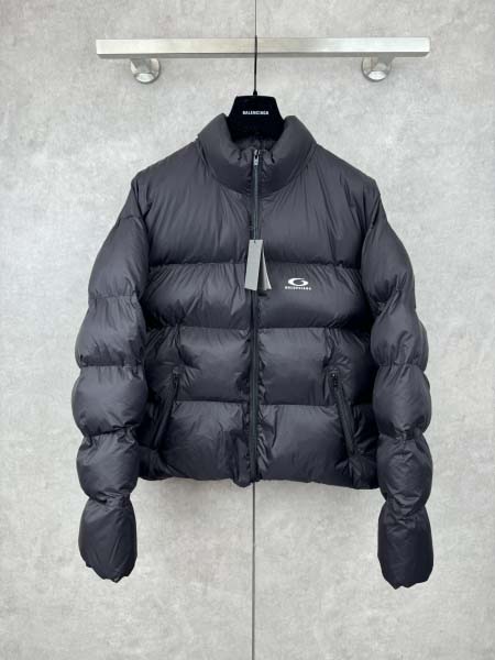 2025年12月5日秋冬新作Balenciaga綿の服高品質人気商品/LDF工場