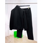 2025年12月5日入荷新作Pradaスーツ上下 ★高級品/誕生日プレゼント/OM工場