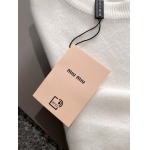 2025年12月5日入荷新作Miumiuセーター ★高級品/誕生日プレゼント/OM工場