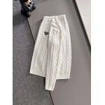 2025年12月5日入荷新作Pradaセーター ★高級品/誕生日プレゼント/OM工場