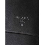 2025年12月5日入荷新作Pradaスーツ上下 ★高級品/誕生日プレゼント/OM工場