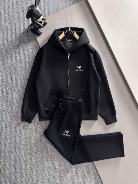 2025年12月5日入荷新作ARCTERYXスーツ上下 ★高...