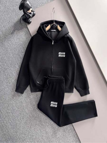 2025年12月5日入荷新作miumiuスーツ上下 ★高級品...