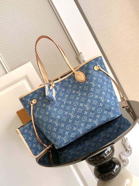 2025年12月8日入荷ヴィトン バッグM13192 高品質...