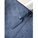 2025年12月8日入荷ヴィトン バッグM14840 Keepall Bandoulire 50 Monogram Shadow 29 x 23 x 50 Monogram Shadow 高品質新作/誕生日プレゼント