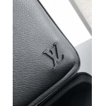 2025年12月8日入荷ヴィトン バッグM30863 高品質新作/誕生日プレゼント