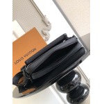 2025年12月8日入荷ヴィトン バッグM46602 25 x 18.5 x 7高品質新作/誕生日プレゼント