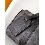 2025年12月8日入荷ヴィトン バッグ M14919 M13166Keepall Bandoulire 25Keepall Pharrell WilliamsMonogram Surfin’高品質新作/誕生日プレゼント