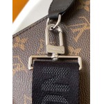 2025年12月8日入荷ヴィトン財布M14036 M81124 M81115 Gaston Wearable WalletPochette Voyage Monogram Shadow220 x 145 x 45高品質新作/誕生日プレゼント