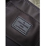 2025年12月9日入荷Louis Vuitton バッグM12618 Pulse Monogram LV 22.5 × 16 × 5cm  高品質新作/誕生日プレゼント/ZC工場