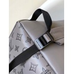 2025年12月9日入荷Louis Vuitton バッグM46557 Discovery Monogram 29.0 x 38.0 x 20.0高品質新作/誕生日プレゼント/ZC工場