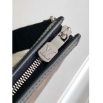 2025年12月9日入荷Louis Vuitton バッグM14036 M81124 M81115 Gaston Wearable Wallet Pochette Voyage Monogram Shadow 22.0 x 14.5 x 4