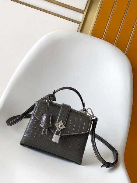 2025年12月9日入荷Louis Vuitton バッグN...