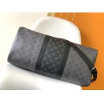 2025年12月9日入荷Louis Vuitton バッグM45392 Monogram Eclipse Reverse Monogram Eclipse 50.0 x 29. 高品質新作/誕生日プレゼント/ZC工場