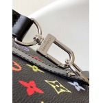 2025年12月9日入荷Louis Vuitton バッグ M13745 Keepall Bandoulière 50 Monogram 29 x 23 x 50  高品質新作/誕生日プレゼント/ZC工場
