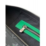 2025年12月9日入荷Louis Vuitton バッグ M26434 50CM  Keepall Bandoulière 50 Monogram Eclipse 29 x 23 x 50 高品質新作/誕生日プレゼント/ZC工場