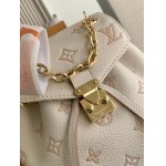 2025年12月9日入荷Louis Vuitton バッグ M13656 高品質新作/誕生日プレゼント/ZC工場