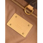 2025年12月9日入荷Louis Vuitton バッグM13928 LV Packaging Shopper Tote 40.0 x 32.0 x 16.0 高品質新作/誕生日プレゼント/ZC工場