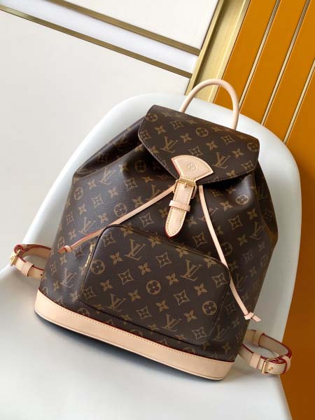 2025年12月9日入荷Louis Vuitton バッグM...
