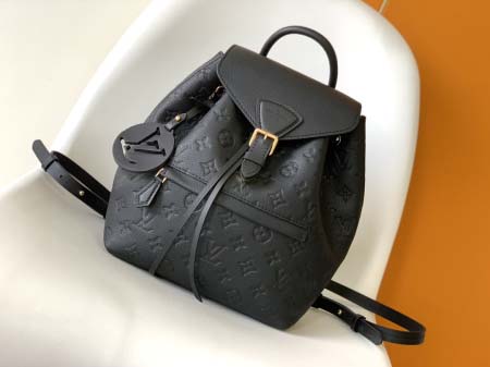 2025年12月9日入荷Louis Vuitton バッグ ...