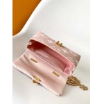 2025年12月9日入荷Louis Vuitton バッグM12145 M12144 M12211 M13796 Monogram Circle 12.5 x 6 x 21 高品質新作/誕生日プレゼント/ZC工場