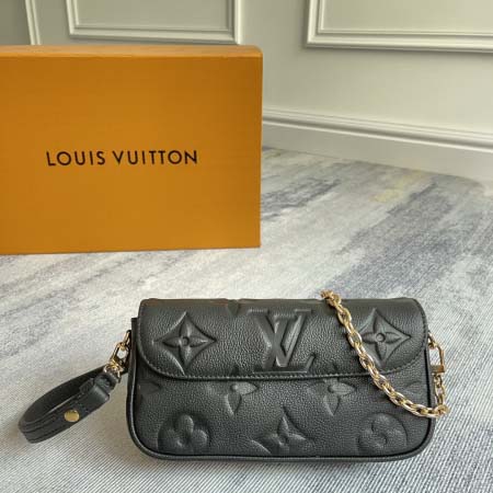 2025年12月9日入荷Louis Vuitton バッグM...
