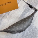 2025年12月9日入荷Louis Vuitton バッグM46035/Discovery Monogram Eclipse 44 x 15 x 9 xerox 高品質新作/誕生日プレゼント/ZC工場