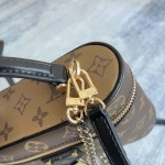 2025年12月9日入荷Louis Vuitton バッグM47125Vanity Chain Pouch Monogram LV 19 x11.5x6.5 高品質新作/誕生日プレゼント/ZC工場