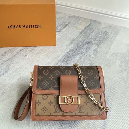 2025年12月9日入荷Louis Vuitton バッグM...