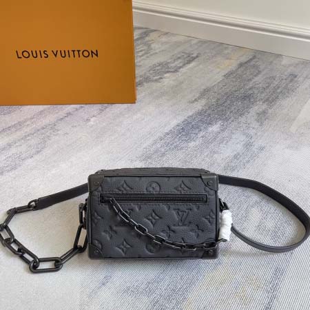 2025年12月9日入荷Louis Vuitton バッグM...