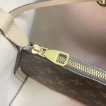 2025年12月9日入荷Louis Vuitton バッグLv M44020 M44021 M44022 M43569 M44887 N40151 N40152 N40153N40198N40213N402141932 高品質新作/誕生日プ