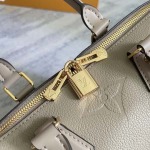 2025年12月10日入荷Louis Vuitton バッグ高品質新作/誕生日プレゼント/ZC工場