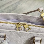 2025年12月10日入荷Louis Vuitton バッグ高品質新作/誕生日プレゼント/ZC工場