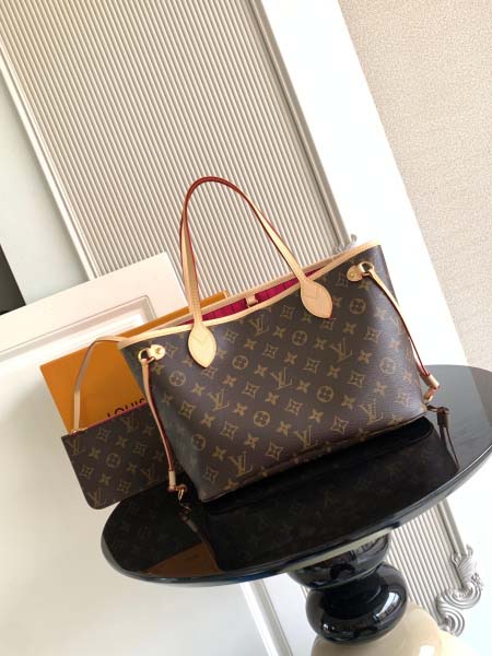 2025年12月10日入荷Louis Vuitton バッグ...