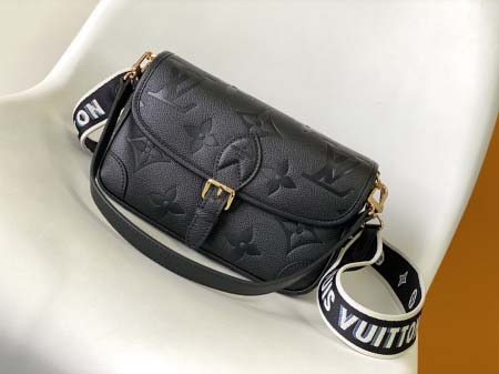 2025年12月10日入荷Louis Vuitton バッグ...