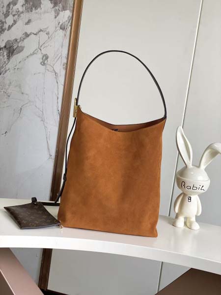 2025年12月10日入荷Louis Vuitton バッグ...