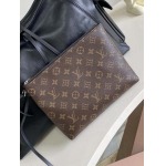 2025年12月10日入荷Louis Vuitton バッグ高品質新作/誕生日プレゼント/ZC工場