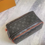 2025年12月10日入荷Louis Vuitton バッグ高品質新作/誕生日プレゼント/ZC工場