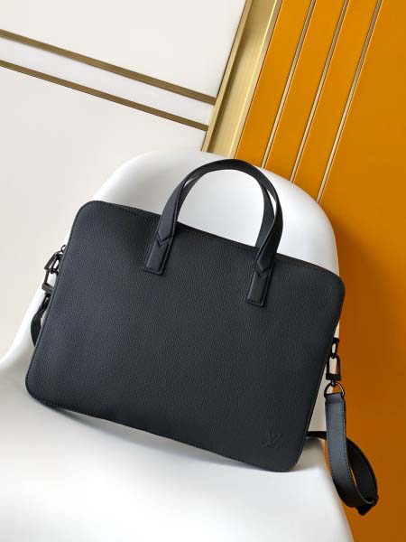 2025年12月10日入荷Louis Vuitton バッグ...