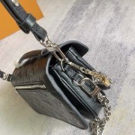 2025年12月10日入荷Louis Vuitton バッグ高品質新作/誕生日プレゼント/ZC工場