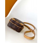 2025年12月10日入荷Louis Vuitton バッグ高品質新作/誕生日プレゼント/ZC工場